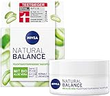 NIVEA Natural Balance feuchtigkeitsspendende Tagespflege (50 ml), Feuchtigkeitscreme mit Bio Aloe Vera, Jojoba- und Mandelöl, Tagescreme für normale und Mischhaut